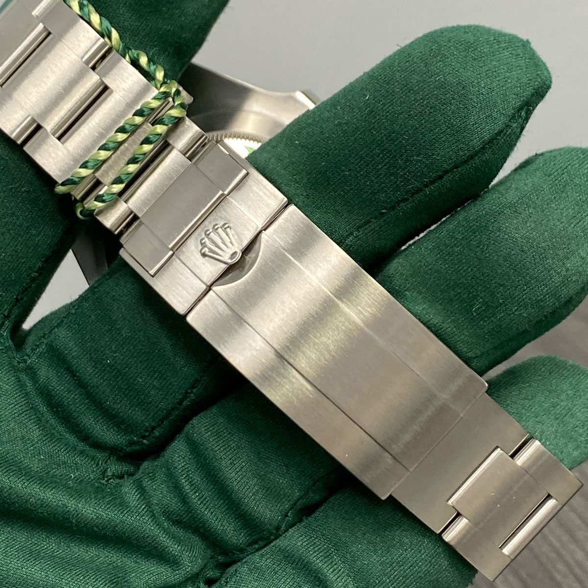 IMAGE NAME WITHOUT _